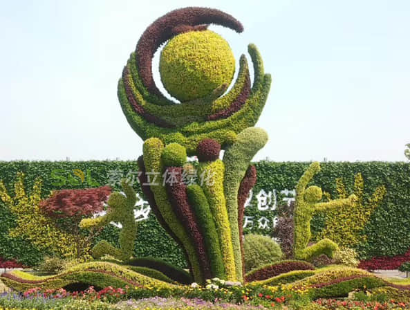 Personalized solution of green sculpture